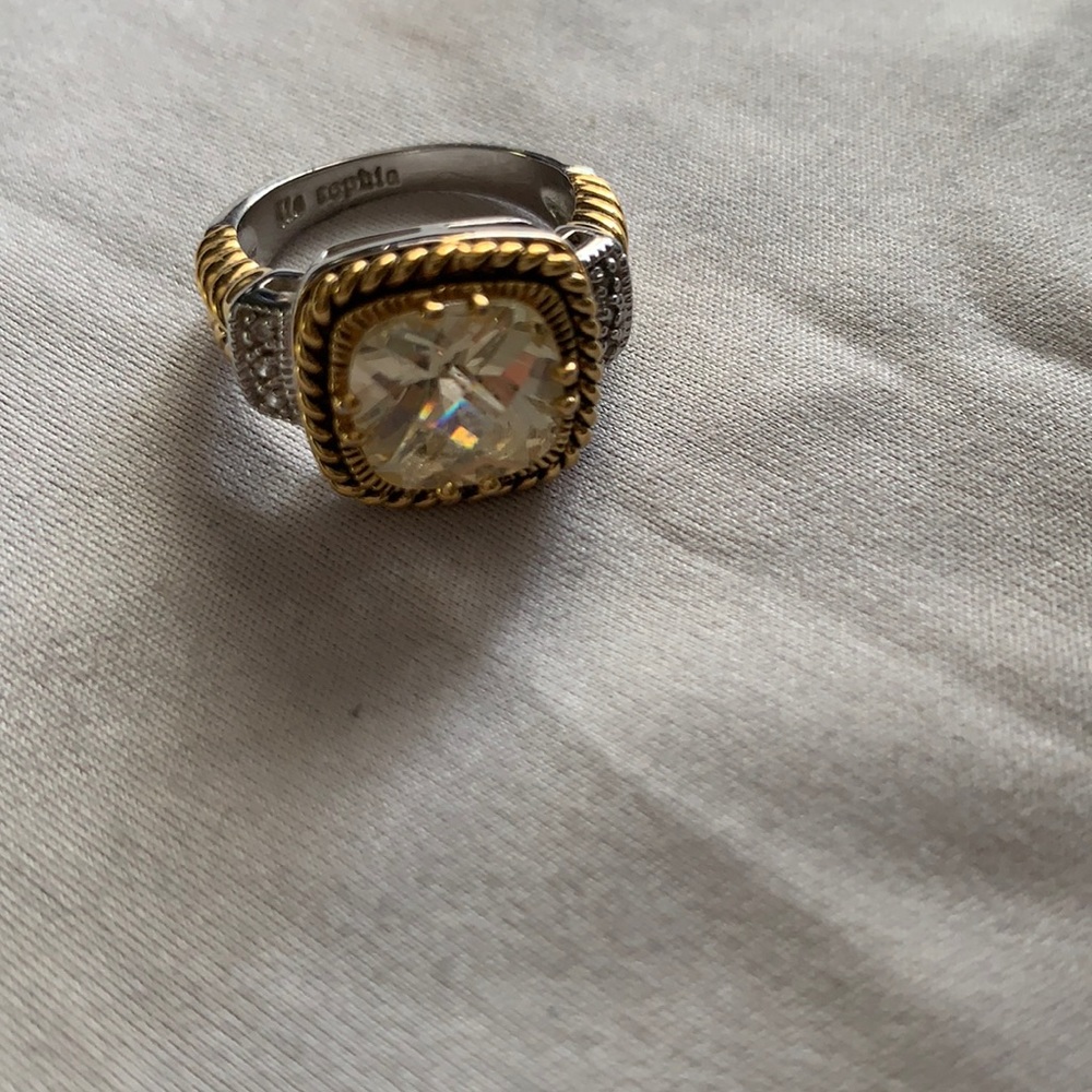 Lia Sophia lemon chiffon ring